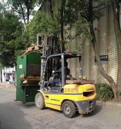 叉車出租上海浦東區(qū)川沙公路叉車搬廠搬運定位安裝