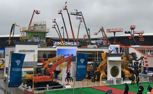 晉工機(jī)械以科技感特裝展臺(tái)設(shè)計(jì)參展2021長(zhǎng)沙國(guó)際工程機(jī)械展覽會(huì)