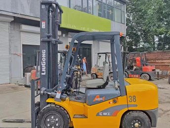 圖 北京豐臺二手叉車批發(fā)出售 附近杭叉叉車出租 北京工程機械