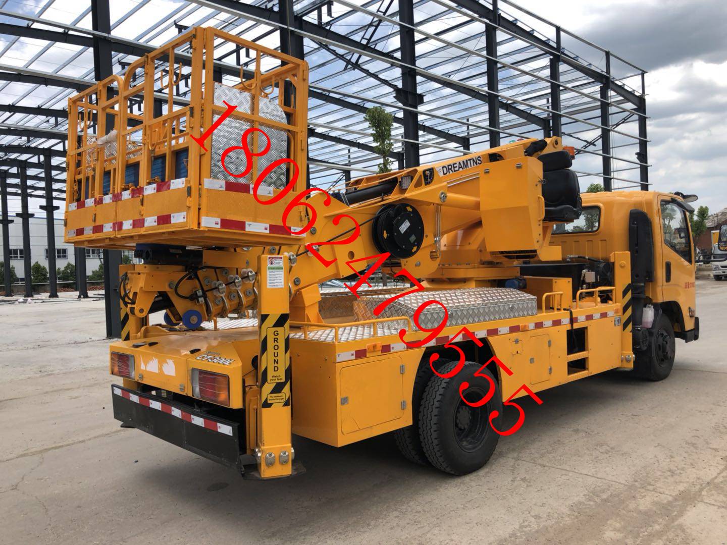 直臂式高空作業(yè)車租賃_專業(yè)工程機(jī)械設(shè)備租賃平臺_匯租平臺